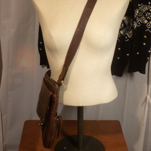 Fossil Morgan Traveler Crossbody Bag - Picture 2 of 8